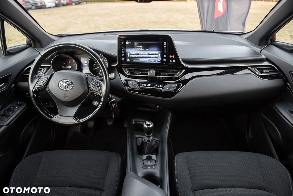 Toyota C-HR - 6