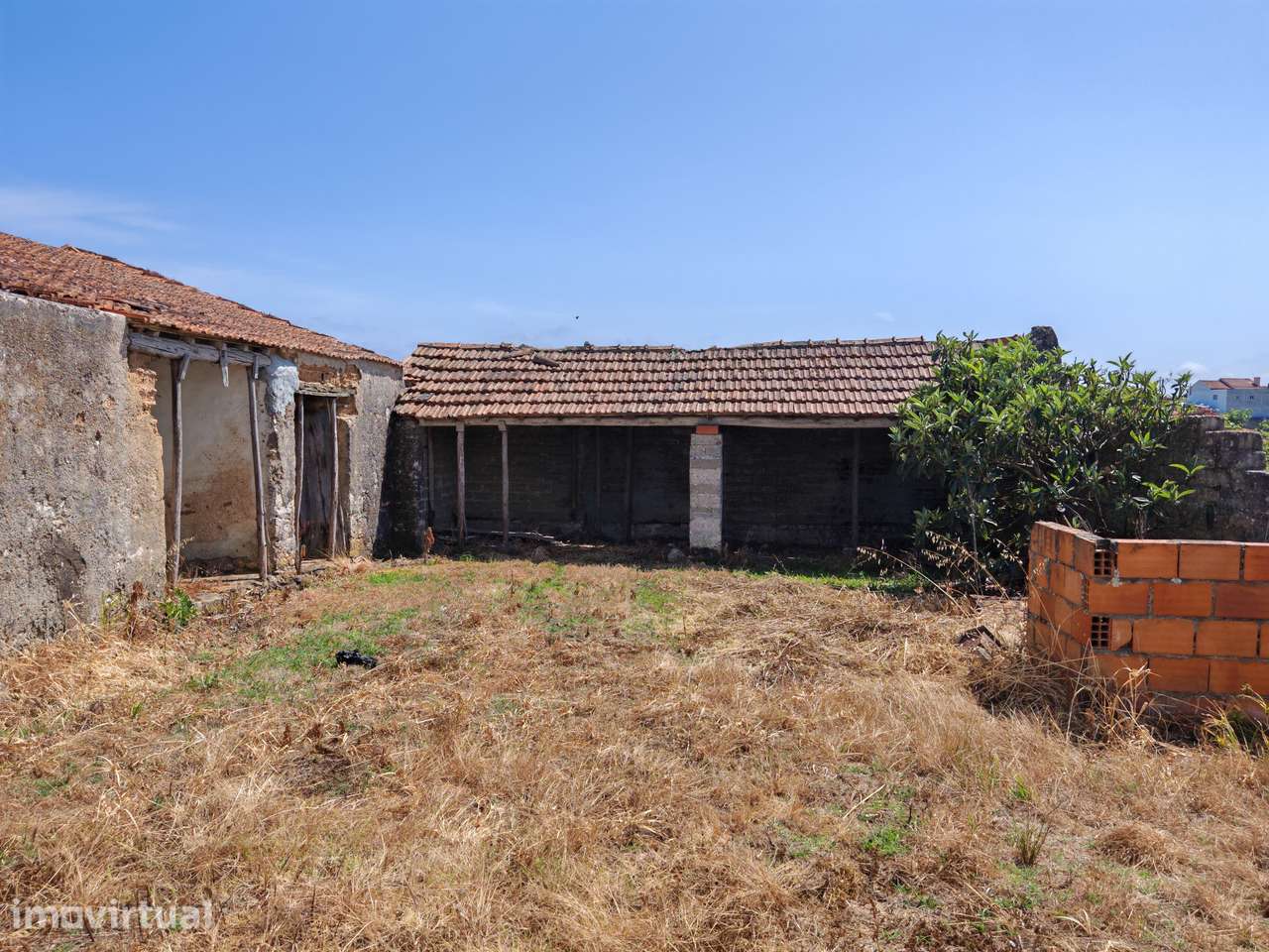Terreno com casa em Porto Godinho - Vinha da Rainha - Grande imagem: 3/5