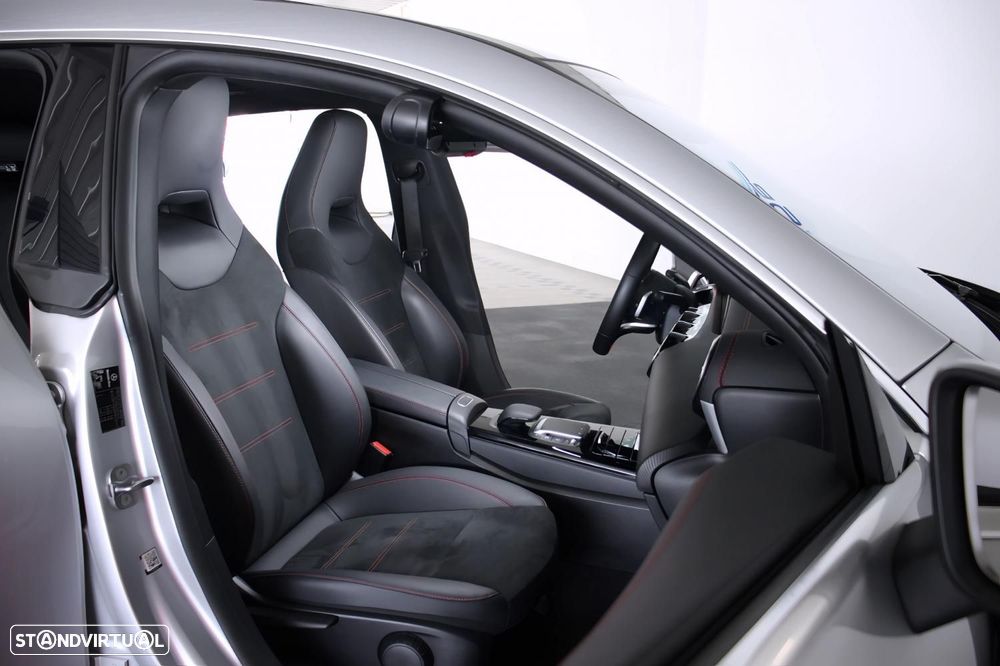 Mercedes-Benz CLA 180 d Shooting Brake AMG Line Aut. - 12