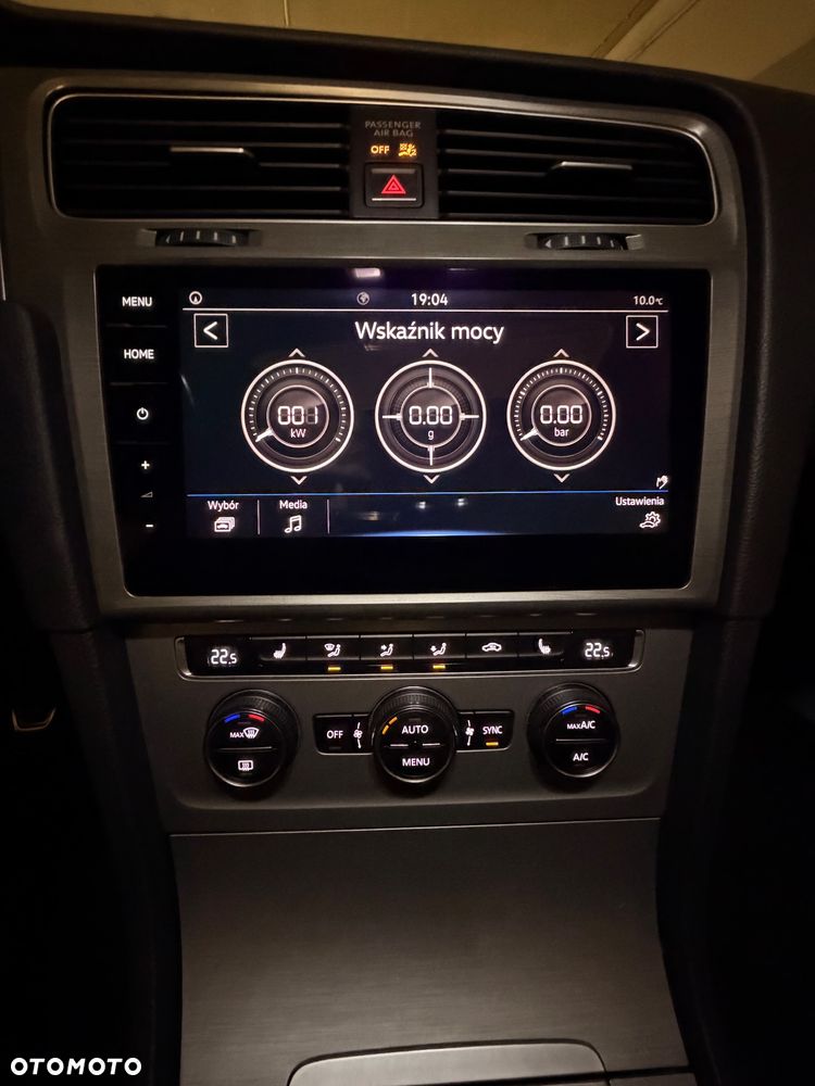 Volkswagen Golf - 29