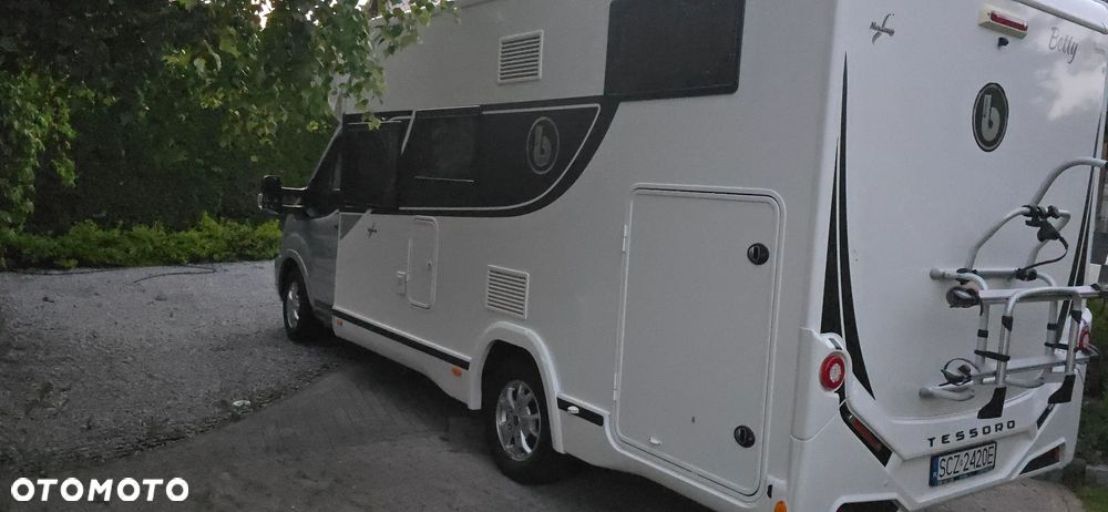 Ford Benimar Tessoro 442 - 4