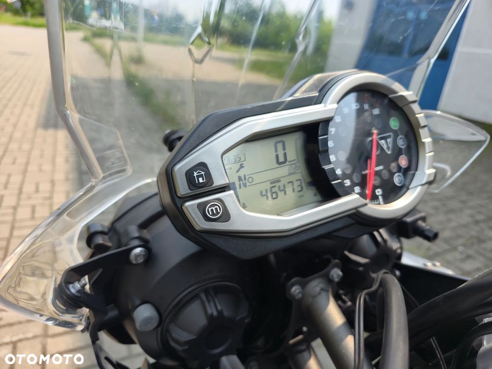 Triumph Tiger - 11