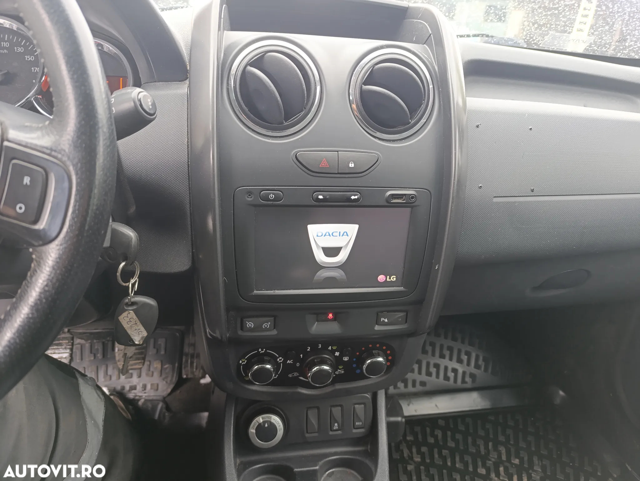 Dacia Duster Blue dCi 115 4WD Comfort - 14