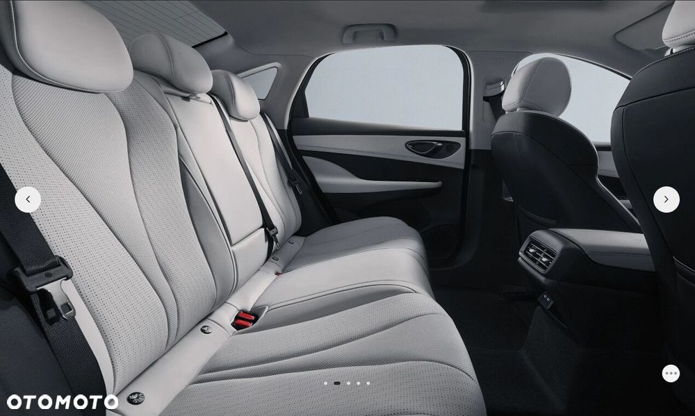 BYD Seal 5 - 6
