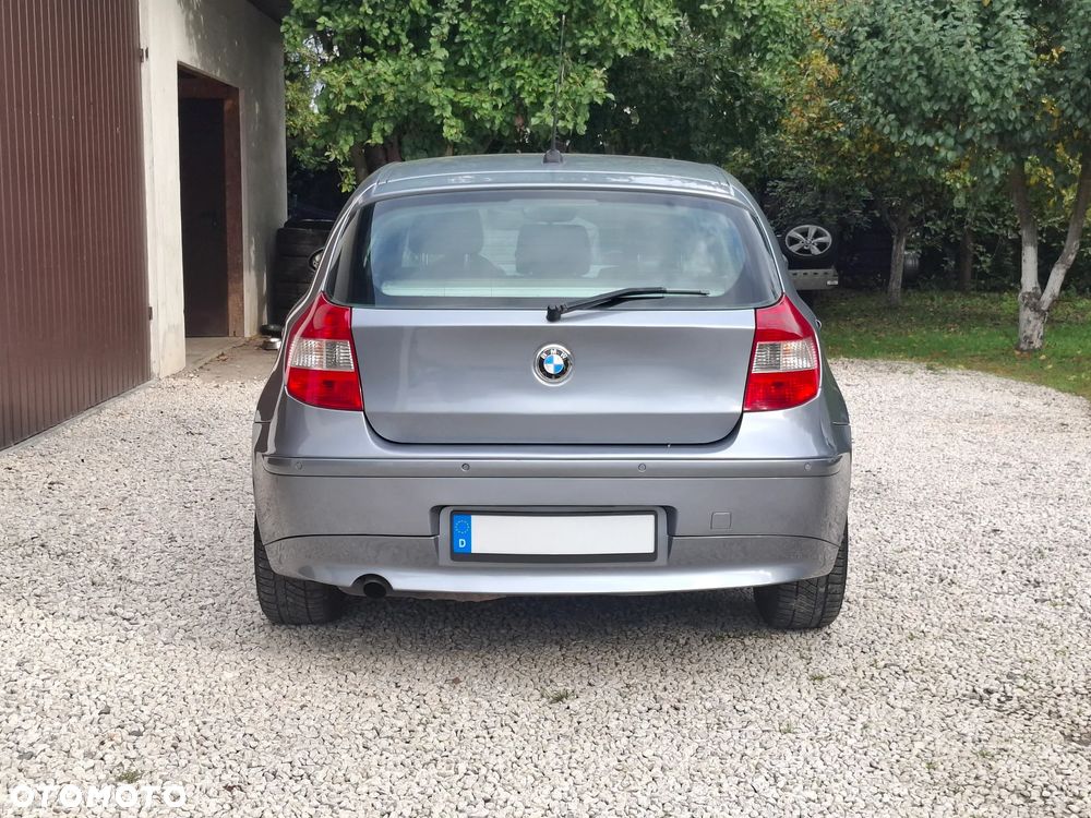 BMW Seria 1 116i - 6