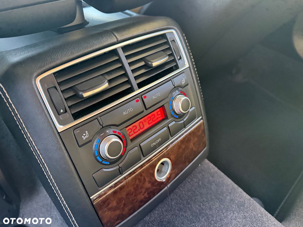 Audi A8 4.2 TDI DPF Quattro - 8