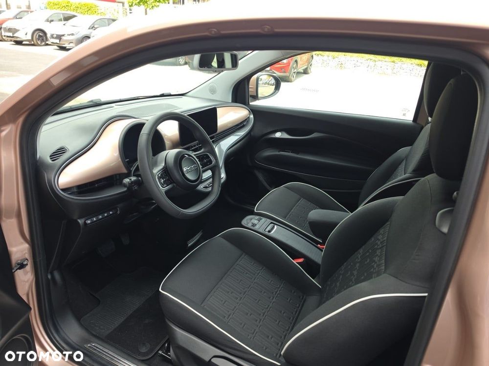 Fiat 500e - 8