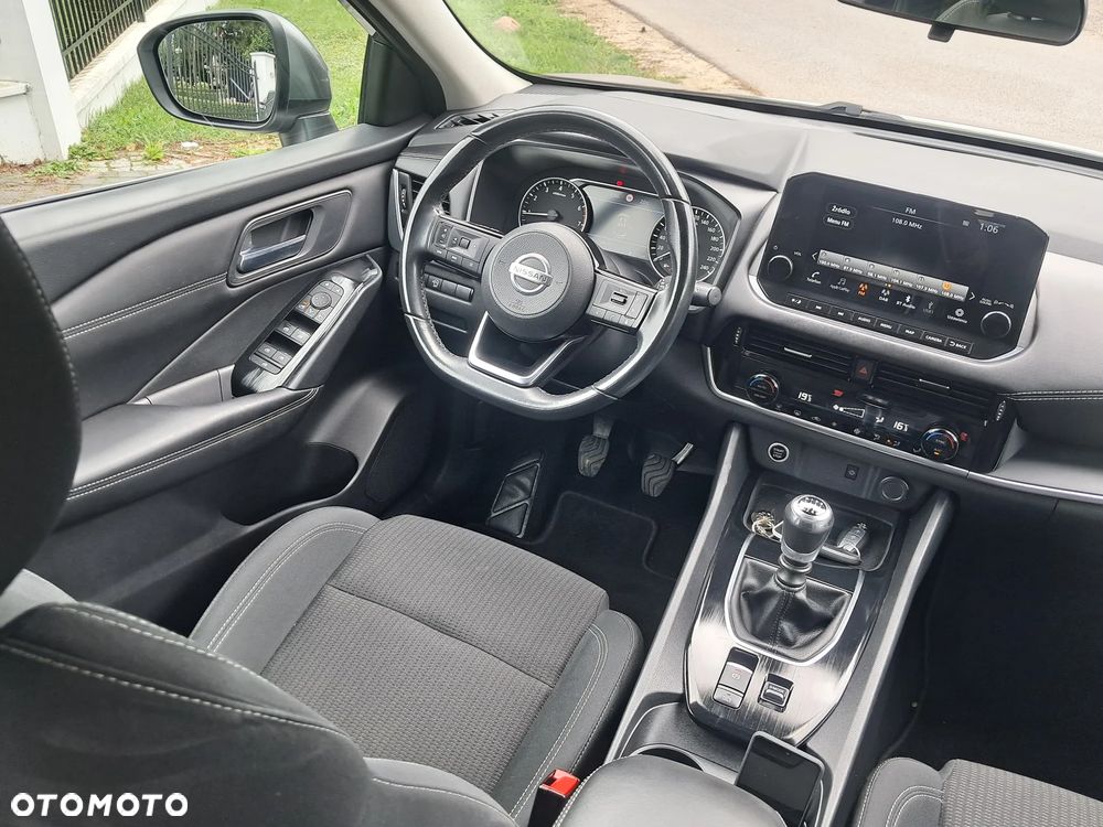 Nissan Qashqai 1.3 DIG-T AKARI - 14