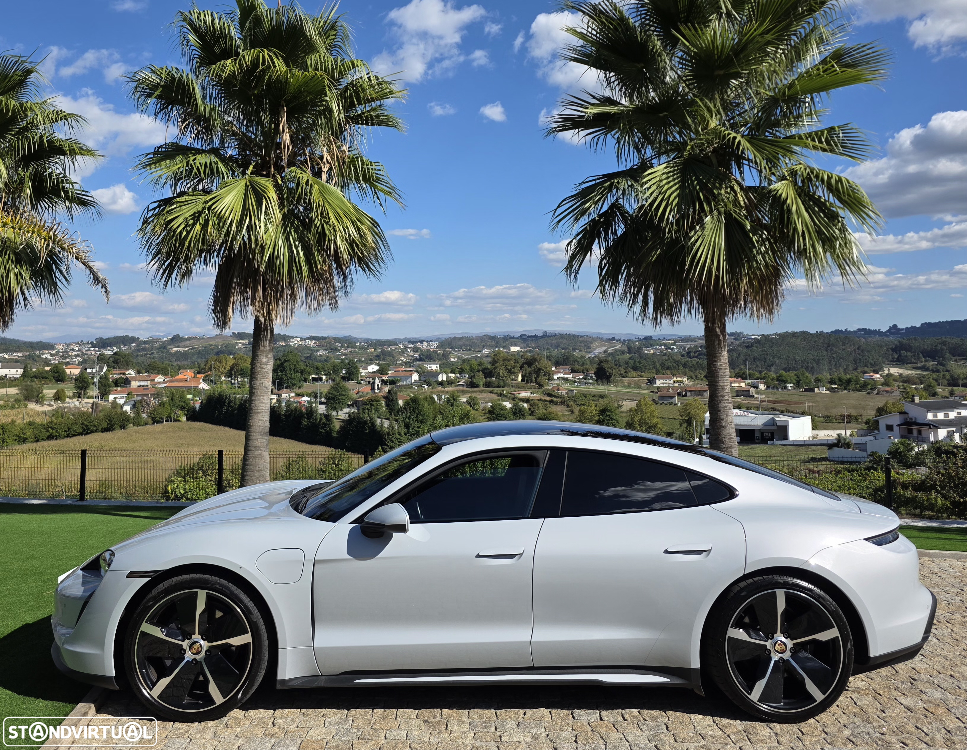 Porsche Taycan Bateria Performance Plus - 9