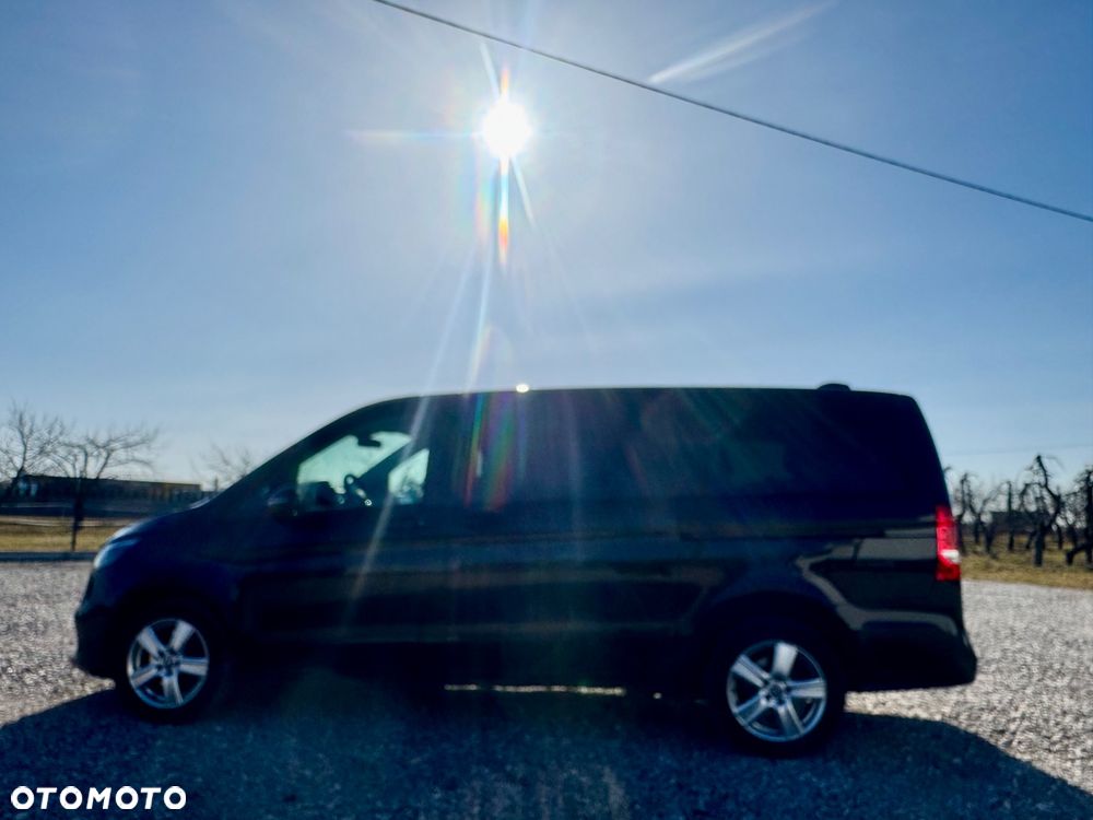 Mercedes-Benz Klasa V 250 d lang 9G-TRONIC Avantgarde Edition 2021 - 4