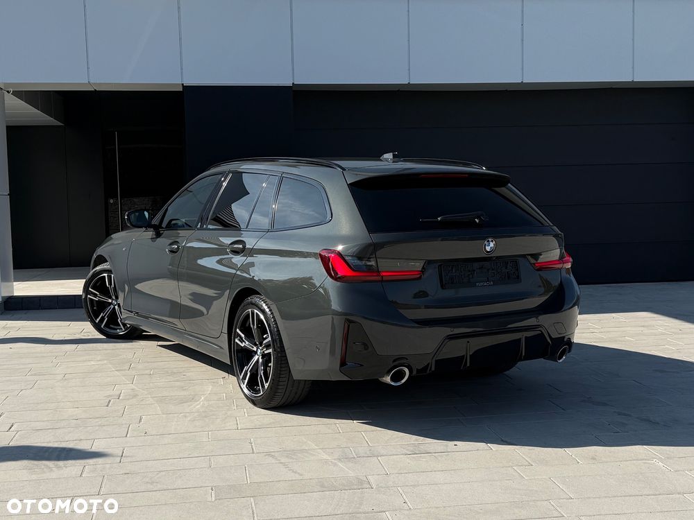 BMW Seria 3 320d Touring xDrive M Sport - 27