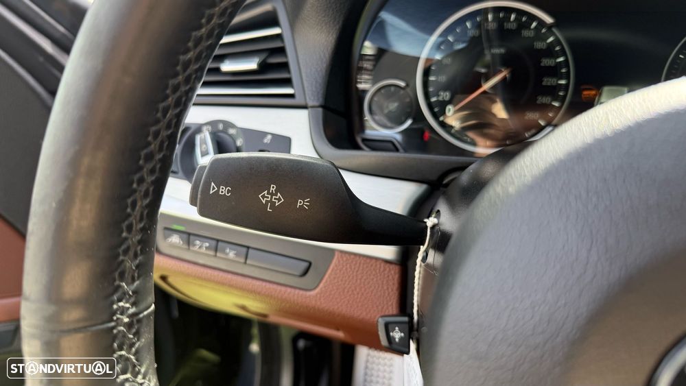 BMW 525 d Pack M Auto - 28