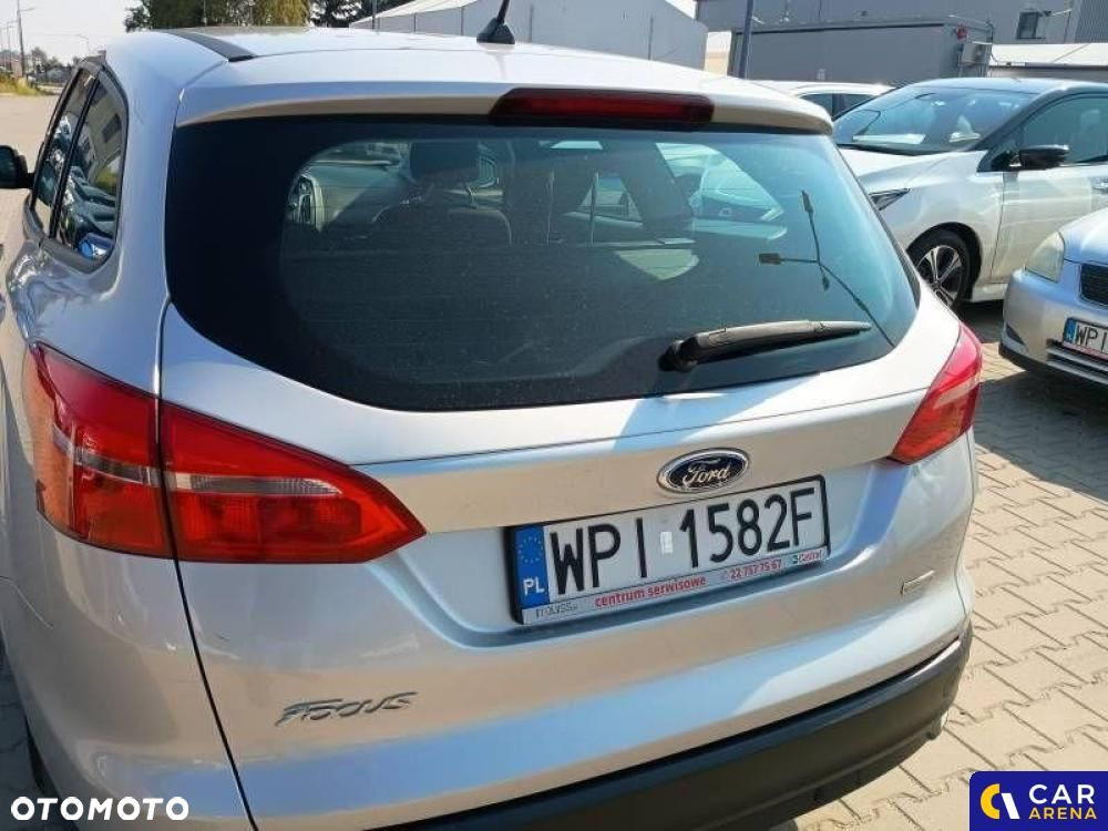 Ford Focus - 25