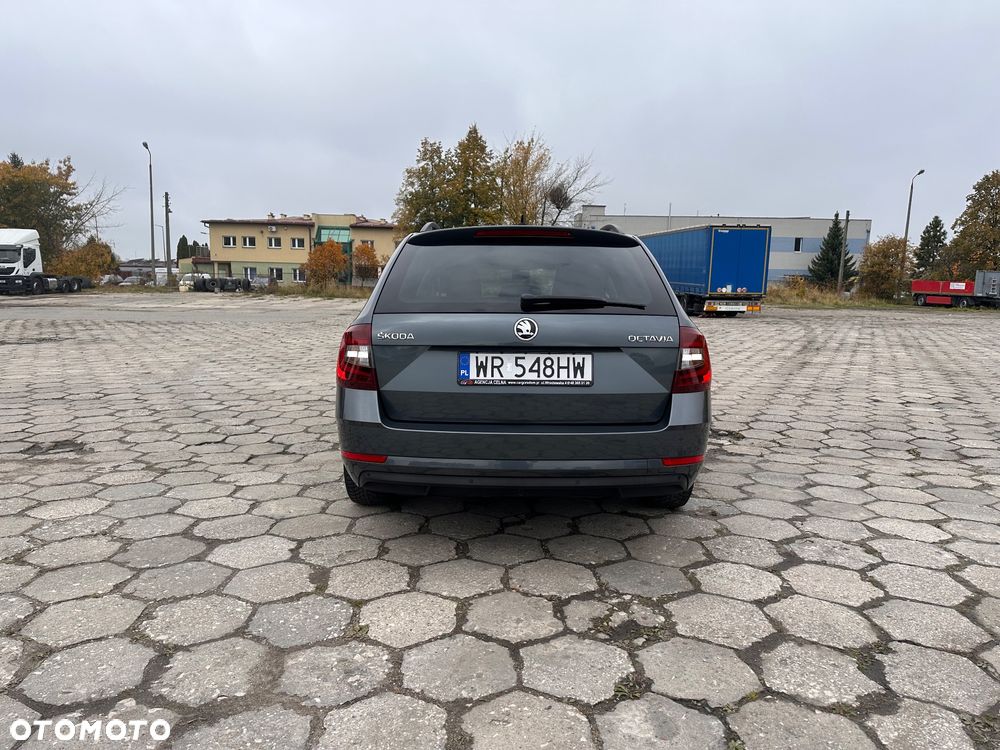 Skoda Octavia 2.0 TDI (Green tec) DSG Ambition - 4