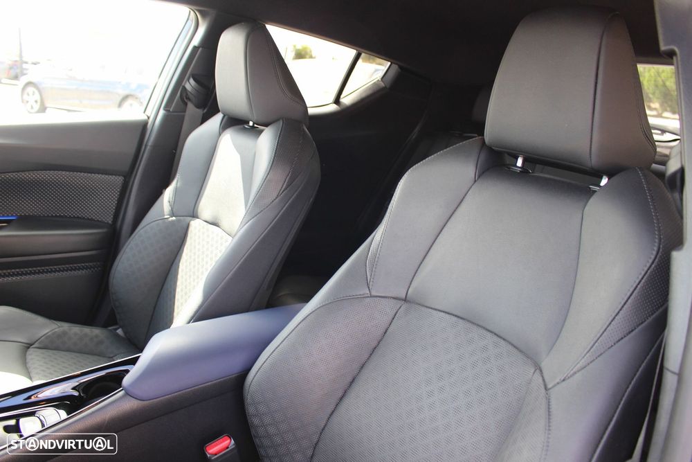 Toyota C-HR 2.0 Hybrid Lounge - 38