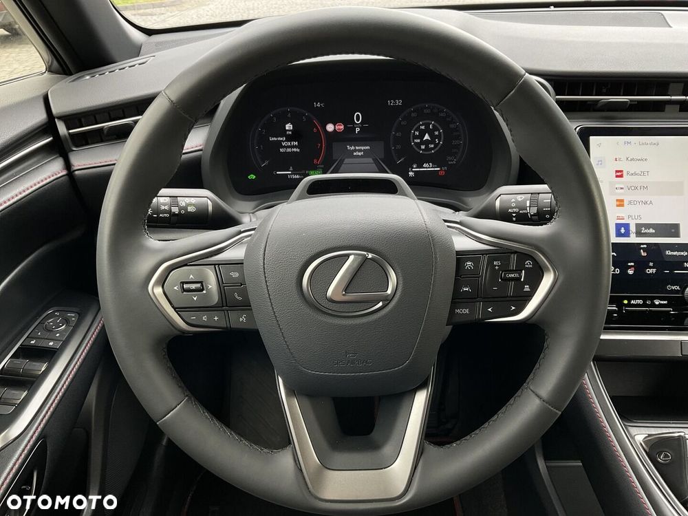Lexus LBX 1.5 Hybrid Emotion - 22