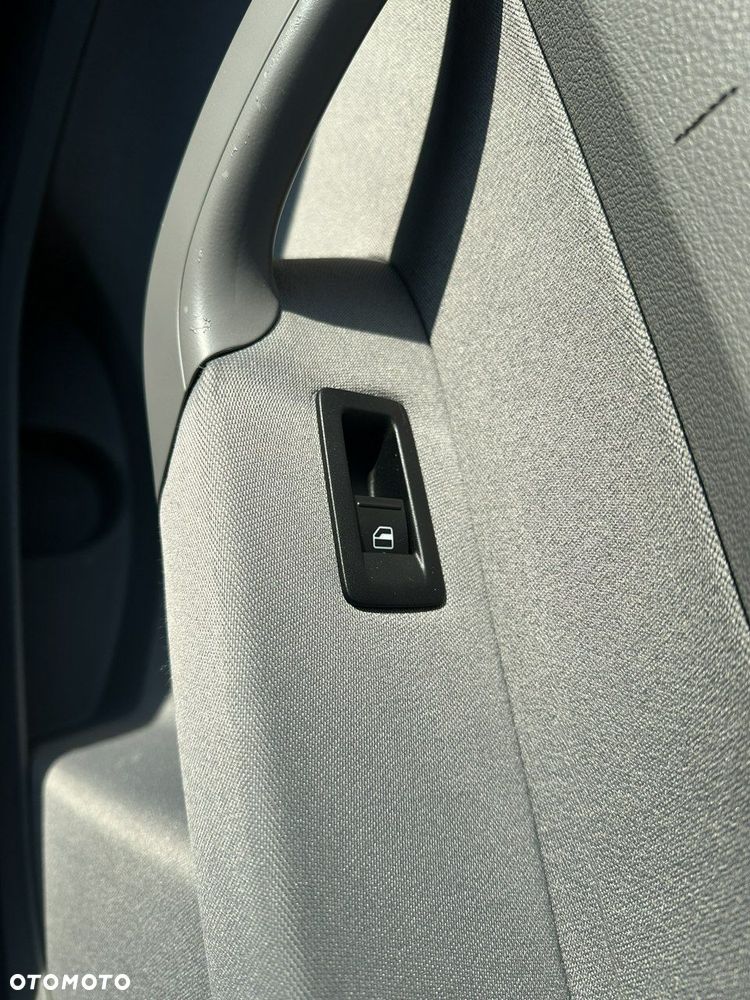 Volkswagen Caddy - 27