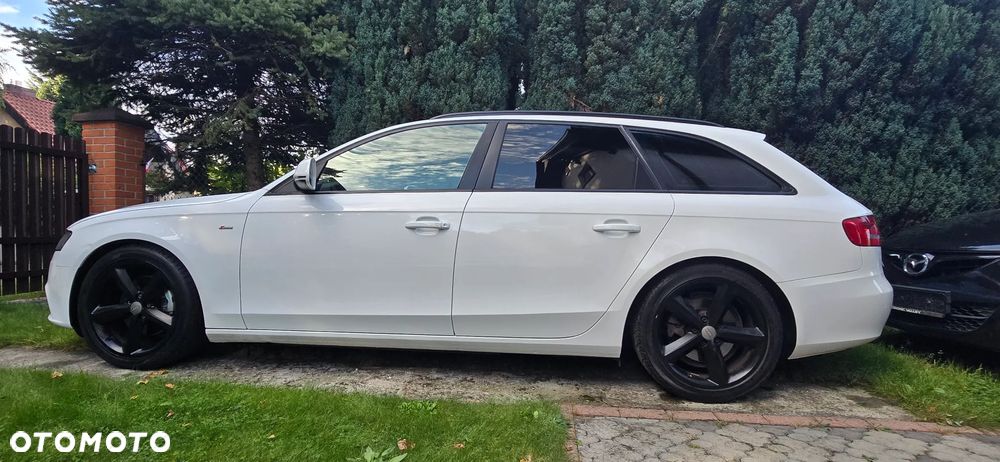 Audi A4 - 1