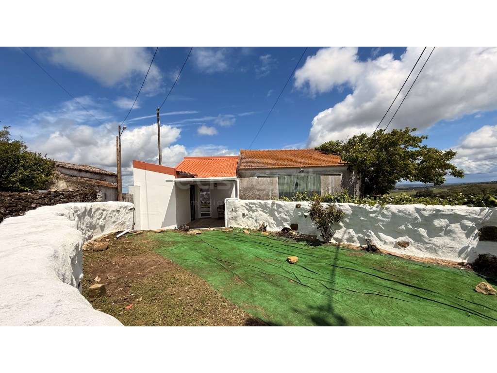 T1 com espaço exterior no Pereiro da Palhaçana - Grande imagem: 3/17