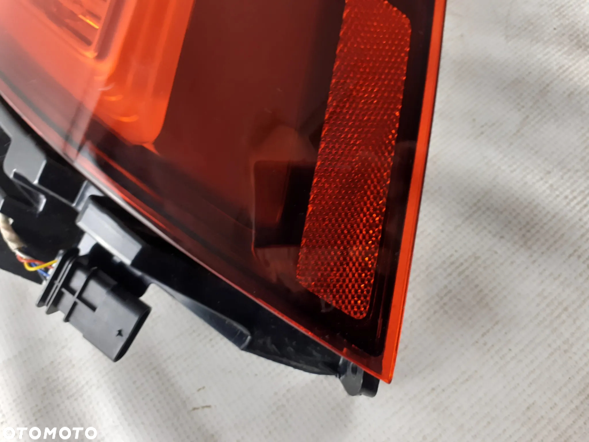 Lampa tylna PRAWA Volvo V60 II 2018-2019 Europa. - 10