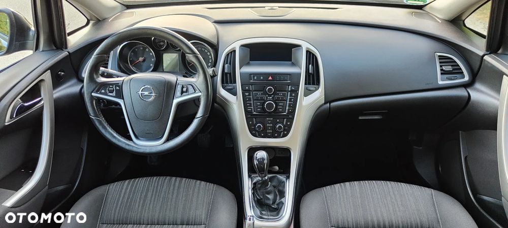Opel Astra IV 1.6 Sport - 20