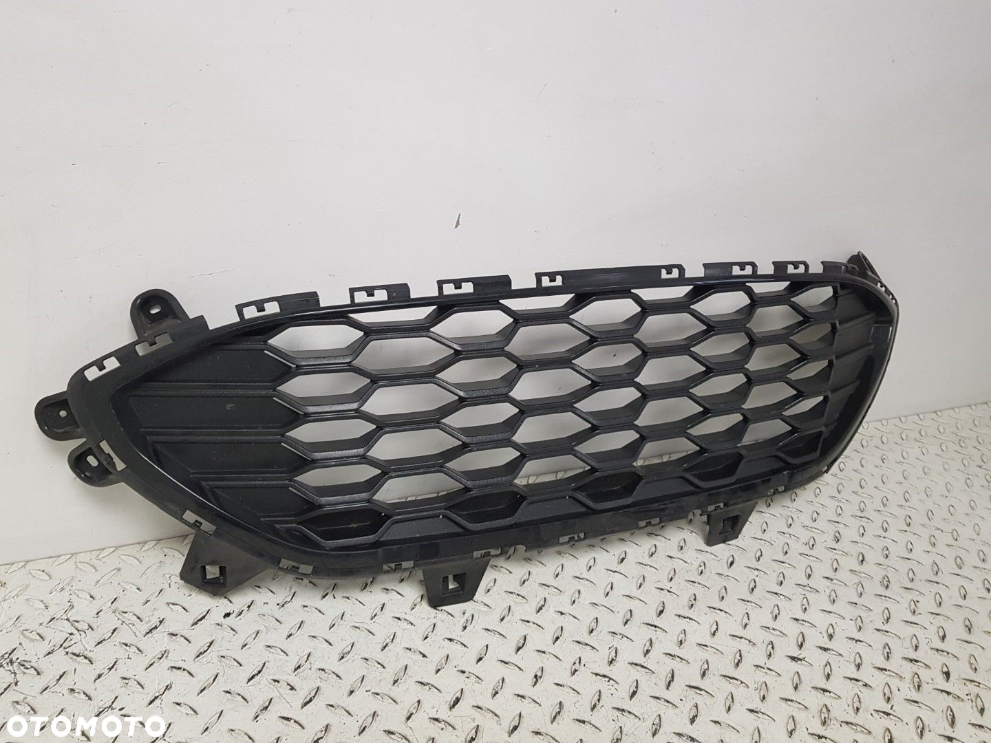 ŁADNY ORYGINALNY GRILL ATRAPA  FORD KUGA III 3 MK3 ST-LINE 20-25 LV4B-8200-YE - 4