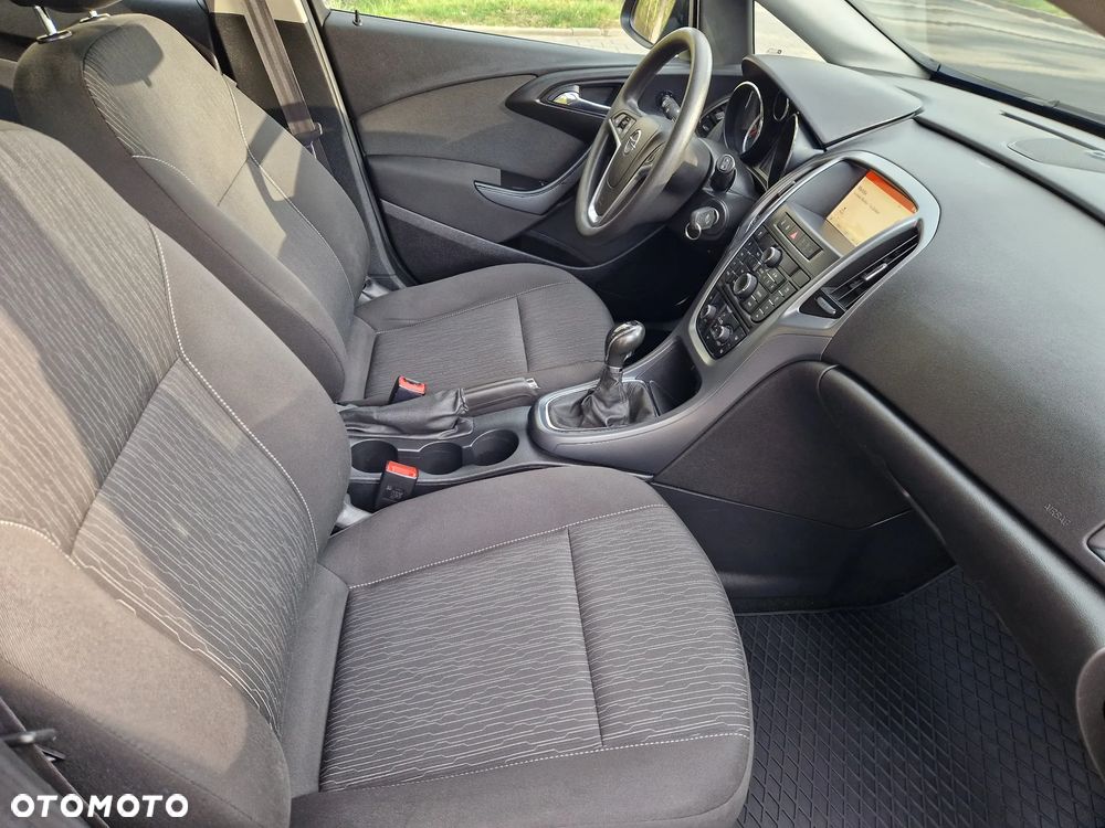 Opel Astra - 28