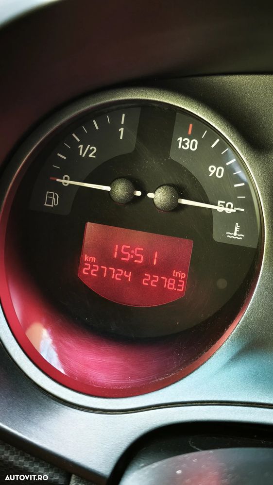 Seat Leon 2.0 TDI Sport-Up - 4