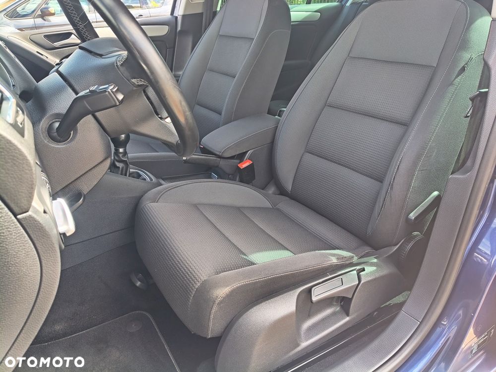 Volkswagen Golf 1.2 TSI Team - 8