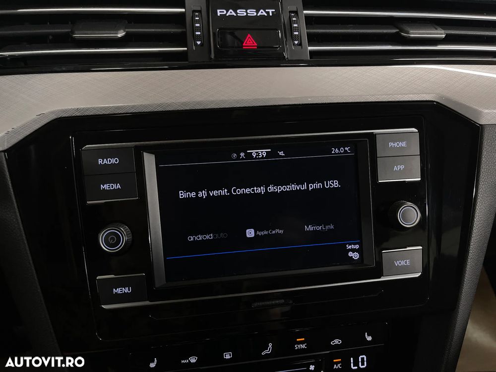 VOLKSWAGEN Passat 2023 — imagine 42