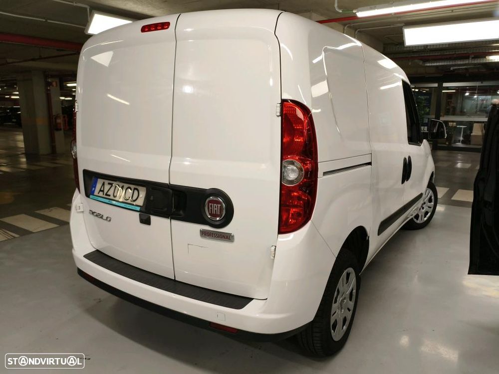 Fiat DOBLO CARGO 1.6 MJ SX 3L - 3