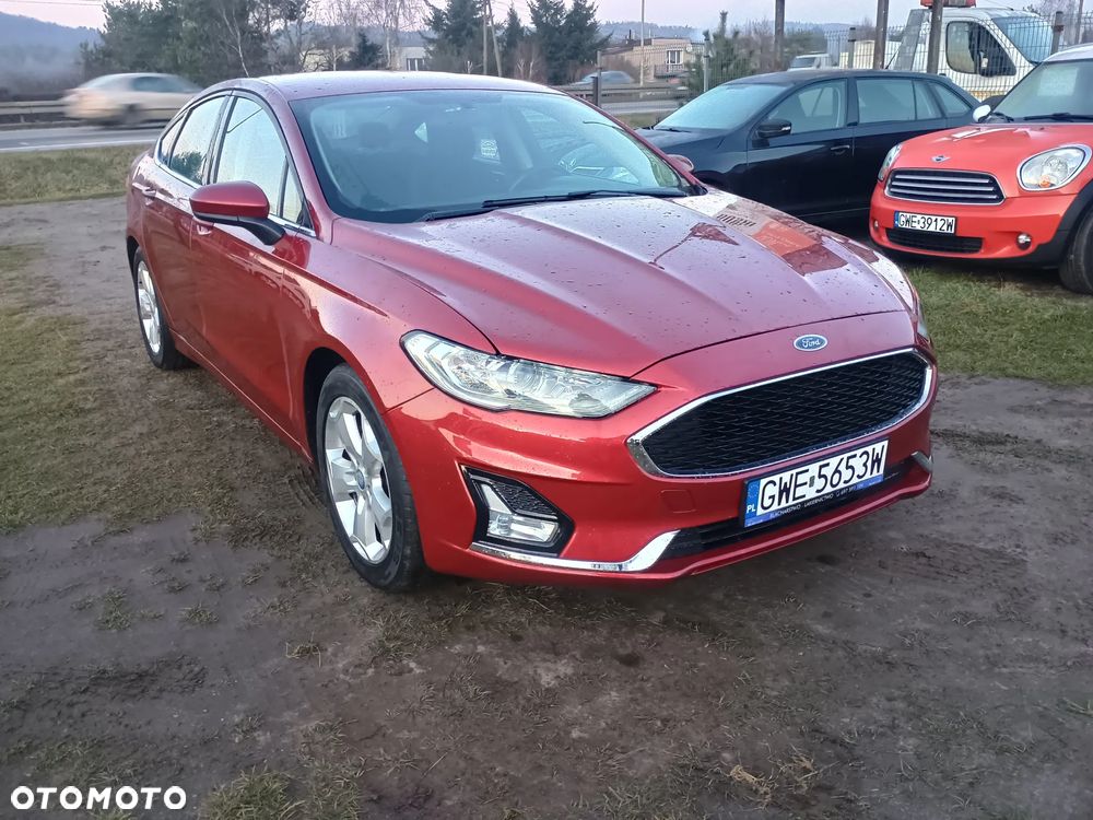 Ford Fusion - 2