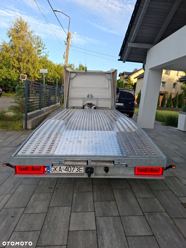 Volkswagen CRAFTER - 11