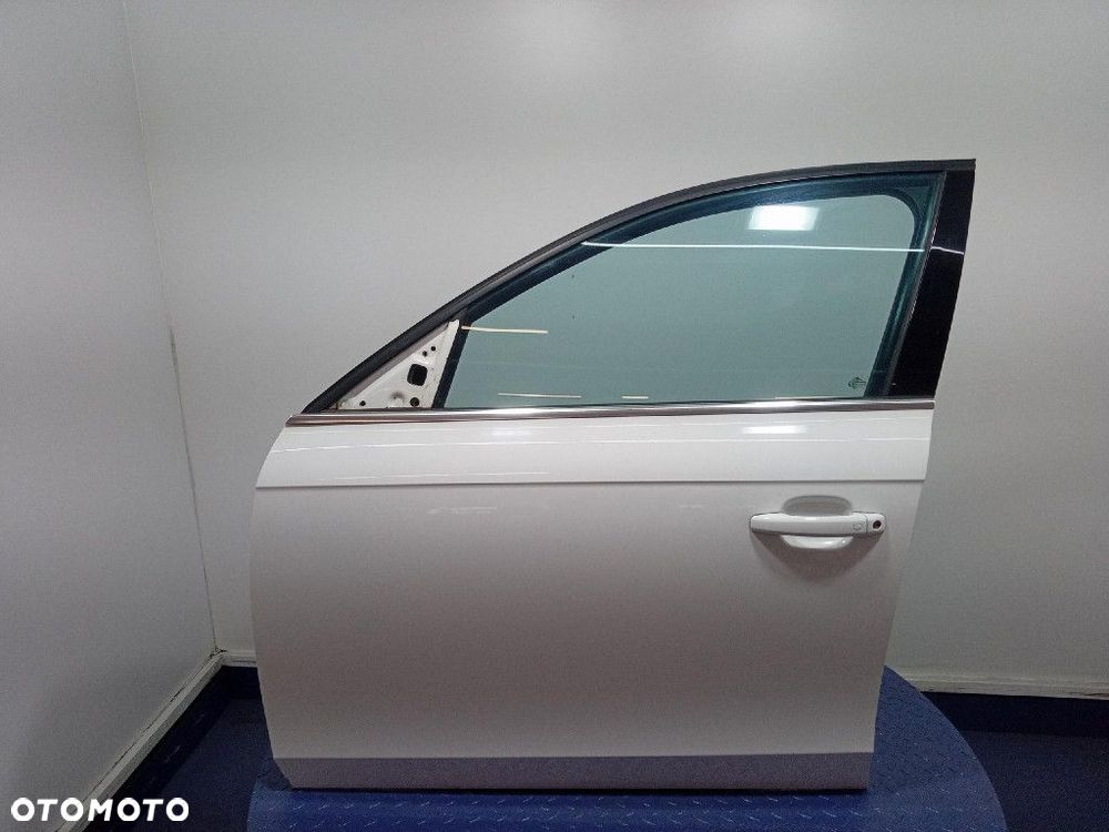 AUDI A4 B8 DRZWI PRZÓD LEWE PRZEDNIE LY9C - 1