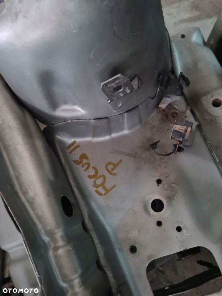 podłużnica lewa lub prawa ford focus mk2 - 2