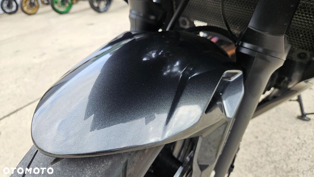 Kawasaki Ninja - 19