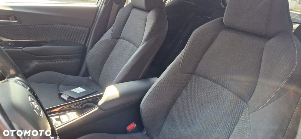 Toyota C-HR Team Deutschland - 13