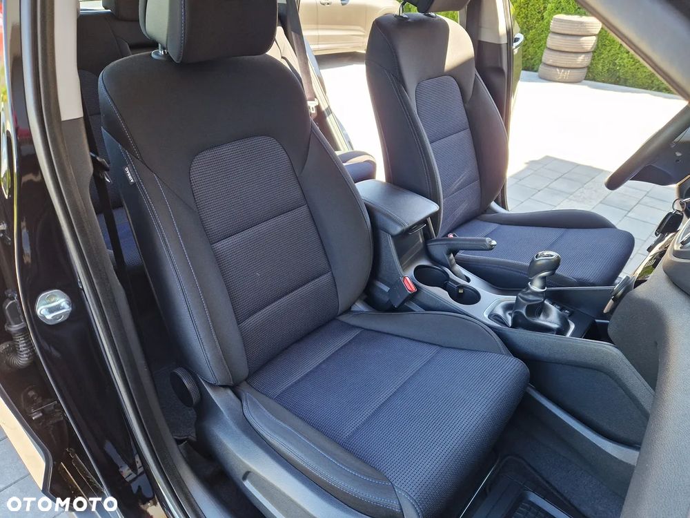 Hyundai Tucson blue 1.6 GDi 2WD Navi - 20