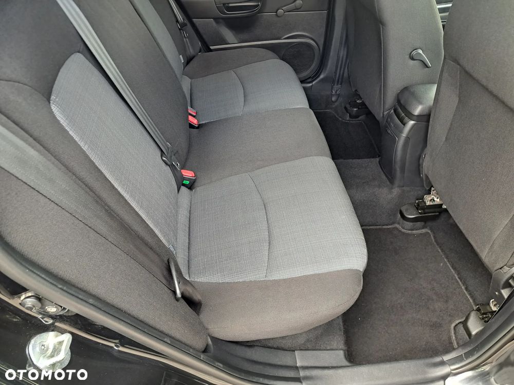 Kia Ceed 1.6 L - 27