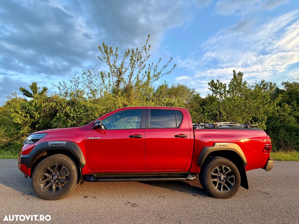 Toyota Hilux 2.8D 204CP 4x4 Double Cab AT Invincible - 3