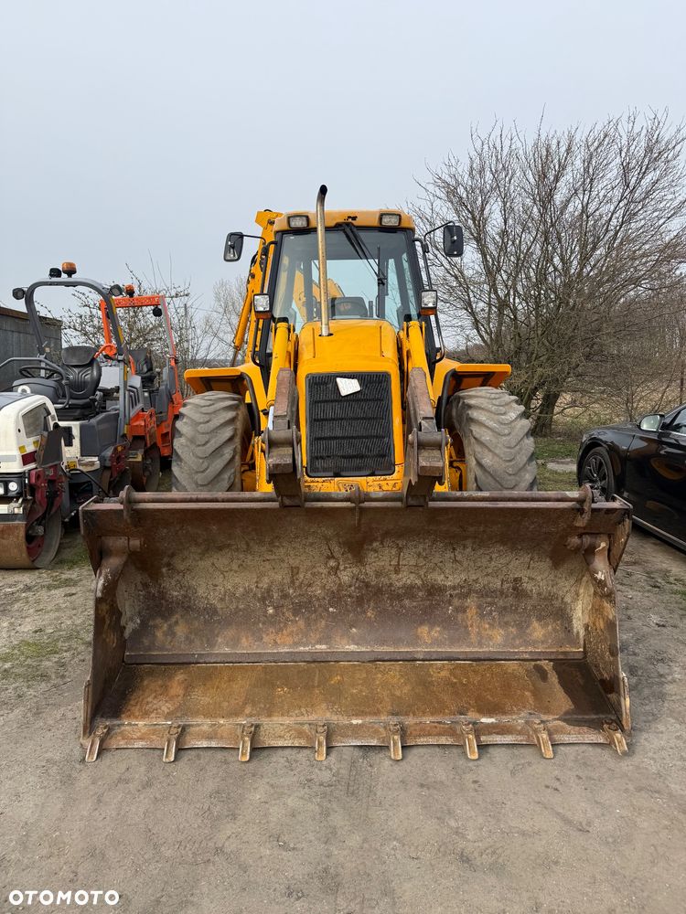 JCB 4CX TELESKOP WIDŁY 4X4X4 gotowa do pracy - 8