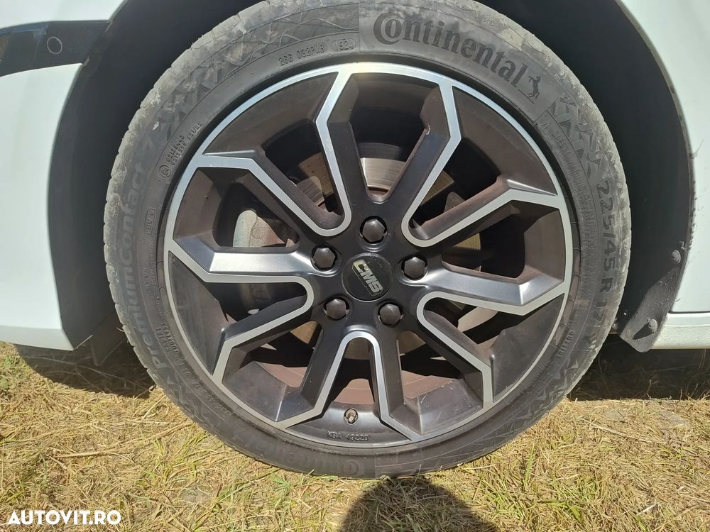 Kia Ceed 1.6 GDI DCT OPF Platinum Edition - 18