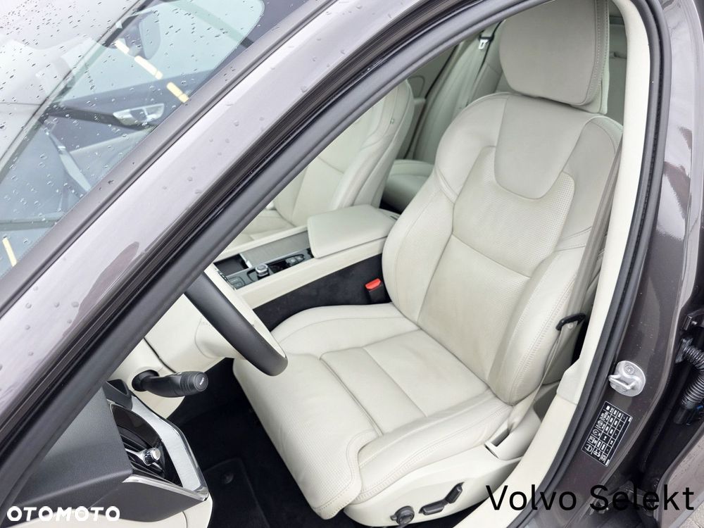 Volvo V60 Cross Country - 14