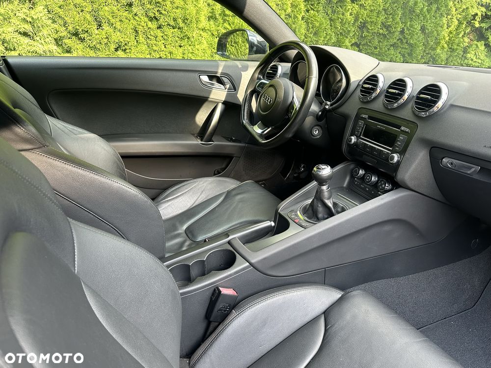 Audi TT Coupé - 7