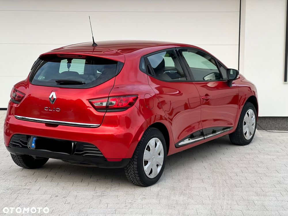 Renault Clio Cargo 1.2 16V 75 Extra - 10