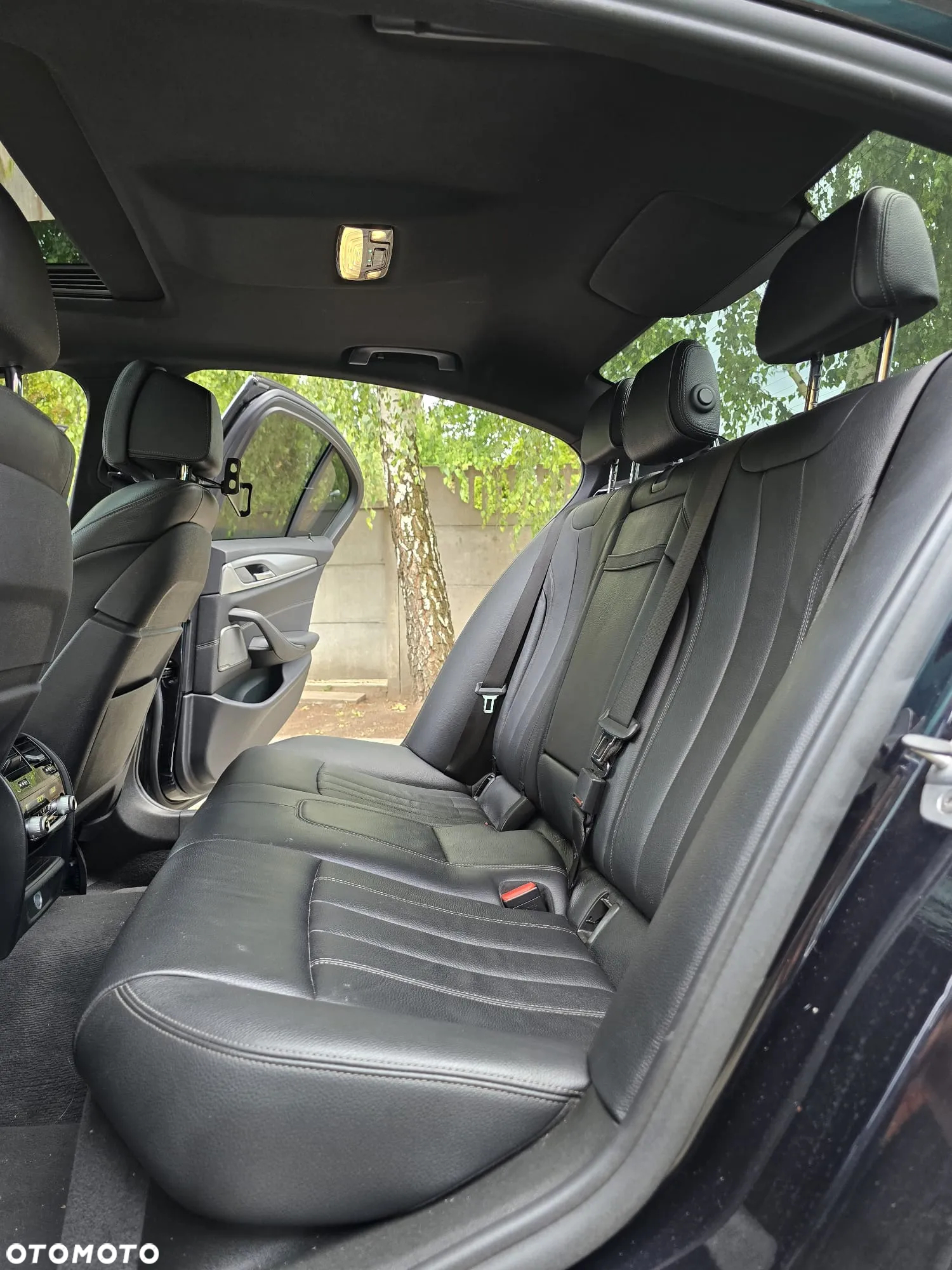 BMW Seria 5 530i - 25