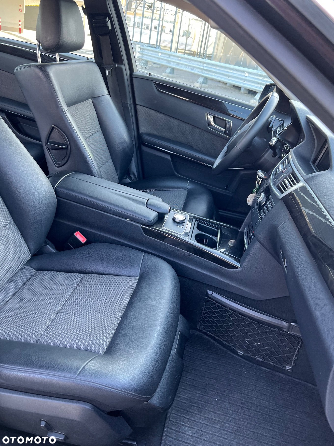 Mercedes-Benz Klasa E 350 CDI BlueEff Avantgarde - 11