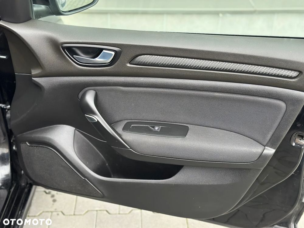 Renault Megane Grandtour ENERGY TCe 130 BUSINESS - 36
