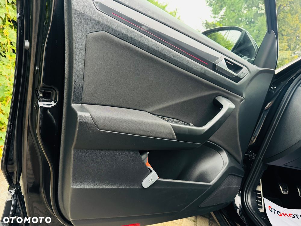 Volkswagen T-Roc 1.5 TSI OPF R-Line - 34