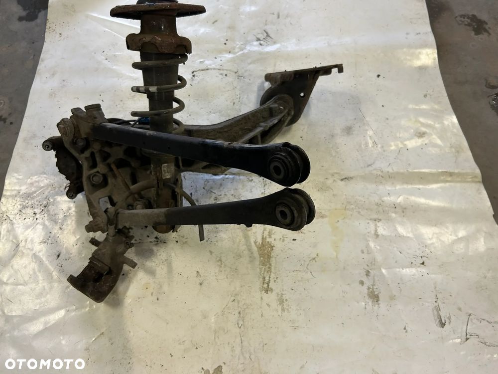 Saab 95 9-5 NG 2010-2012 Aero wahacz aluminiowy tył tylny piasta zwrotnica lewy lewa - 6
